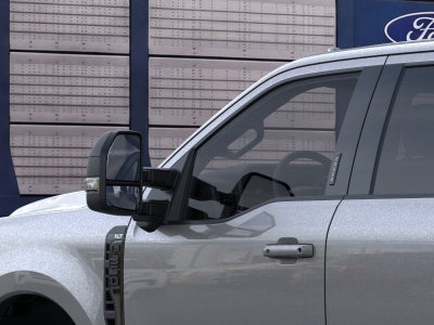 2026 Ford Super Duty F-350® XLT
