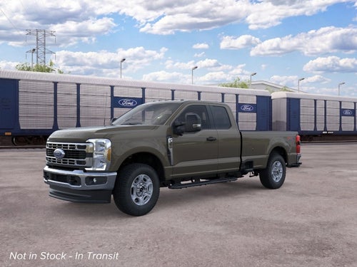 2026 Ford Super Duty F-350® XLT