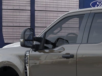 2026 Ford Super Duty F-350® XLT
