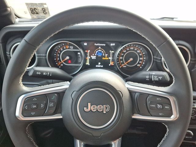 2023 Jeep Gladiator Overland