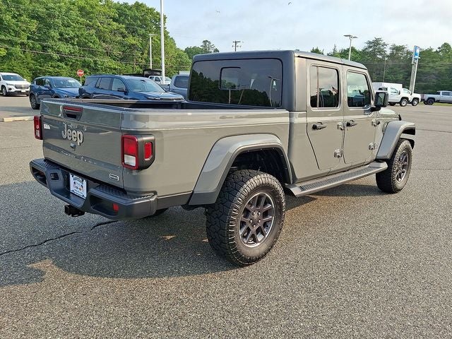 2023 Jeep Gladiator Overland