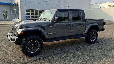 2023 Jeep Gladiator Overland