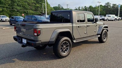 2023 Jeep Gladiator Overland