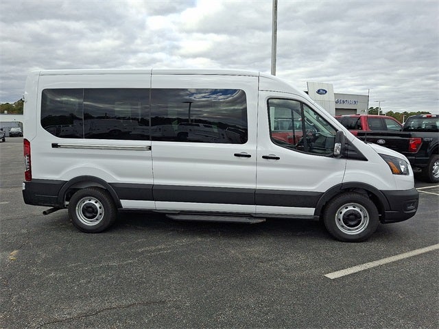 2025 Ford Transit-350 XL