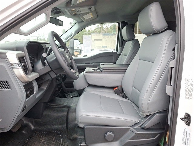 2026 Ford F-450SD XL Flatbed Stake Body DRW