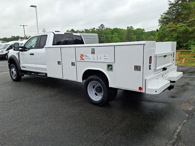2026 Ford F-450SD XL Utility Body Work Truck DRW