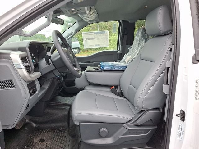 2026 Ford F-450SD XL Utility Body Work Truck DRW