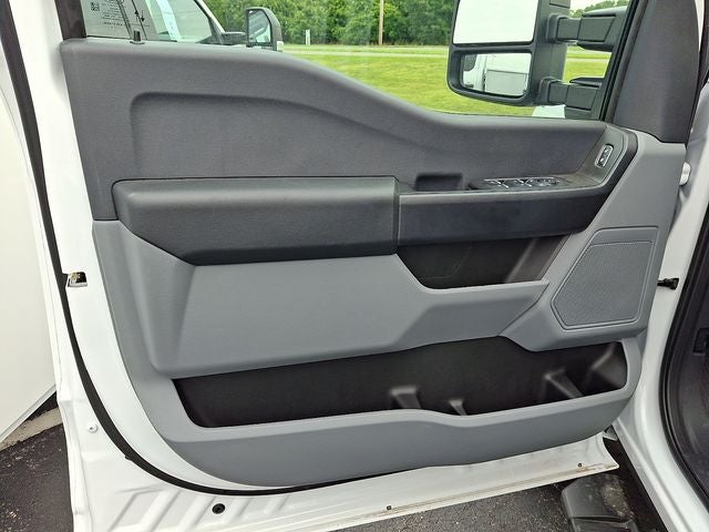 2026 Ford F-350SD XL Utility Body Work Truck