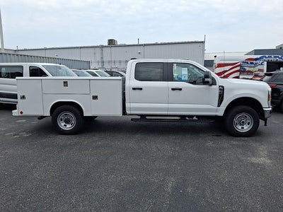 2026 Ford F-350SD XL Utilty Body Work Truck