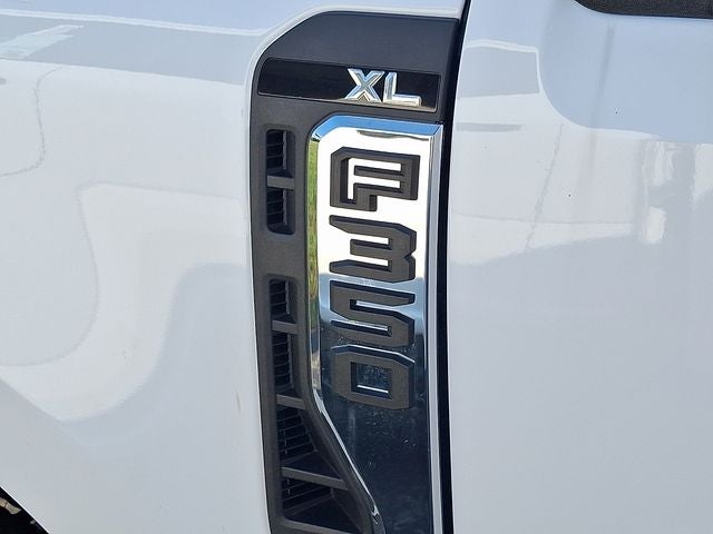 2026 Ford F-350SD XL Utility Body Work Truck DRW