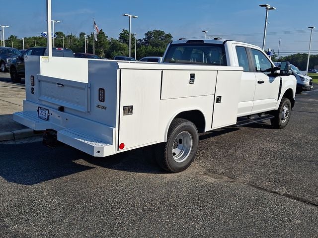 2026 Ford F-350SD XL Utility Body Work Truck DRW