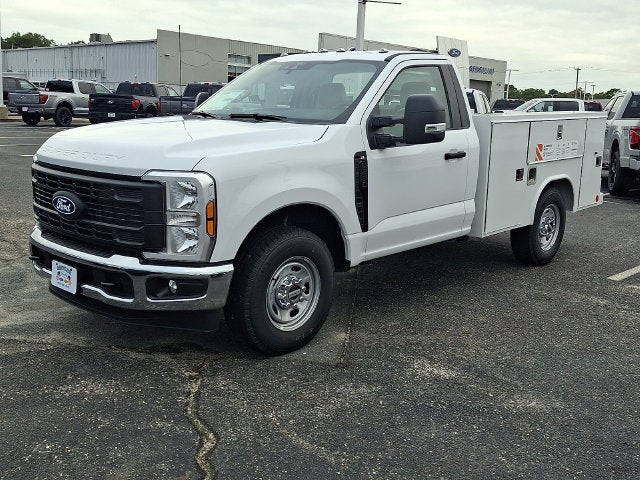 2027 Ford F-250SD XL Utility Body Work Truck