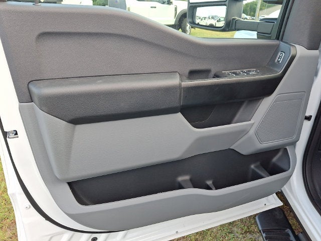 2026 Ford F-550SD XL Utility Body Work Truck DRW