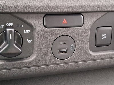 2026 Ford E-350SD Base Cutaway Box Van