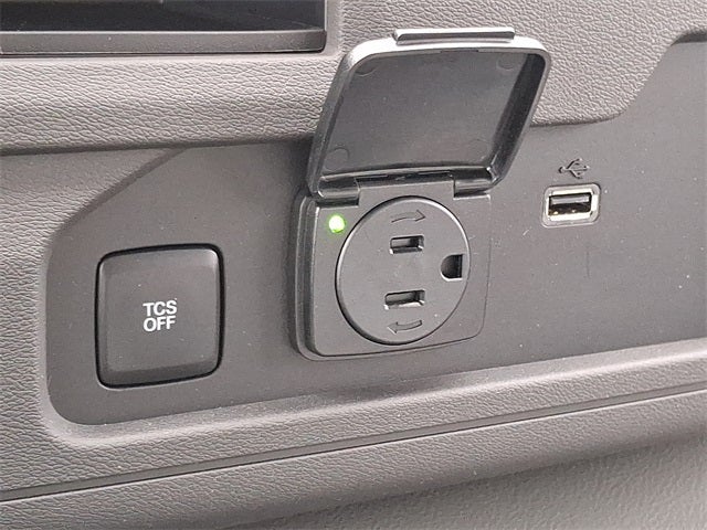 2026 Ford E-350SD Base Cutaway Box Van