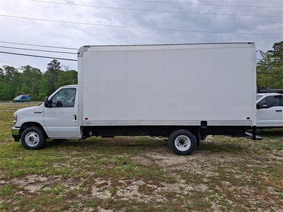 2026 Ford E-350SD Base Cutaway Box Van