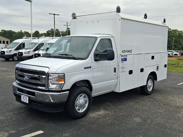 2026 Ford E-350SD Base Cutaway