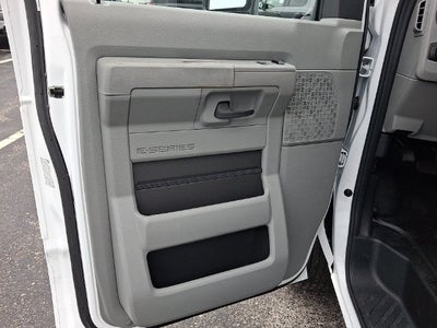 2026 Ford E-350SD Base Cutaway