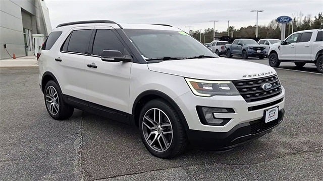 2017 Ford Explorer Sport