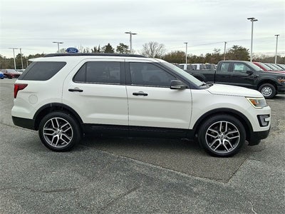 2017 Ford Explorer Sport