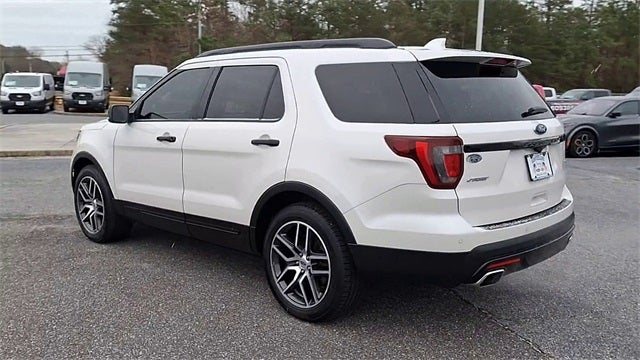 2017 Ford Explorer Sport
