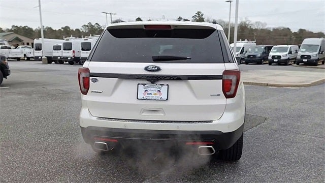 2017 Ford Explorer Sport