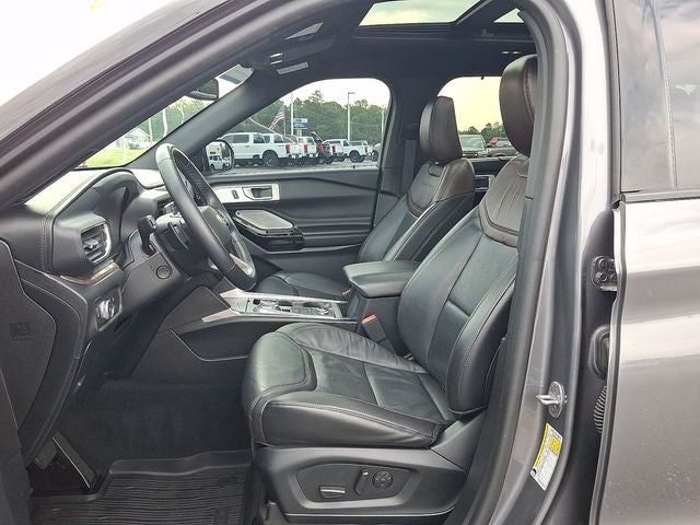 2021 Ford Explorer Platinum
