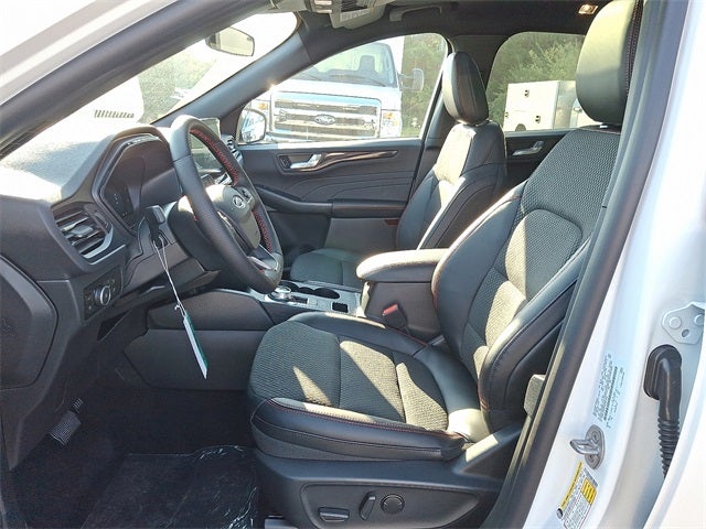 2025 Ford Escape Hybrid ST-Line Select