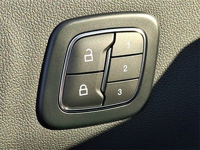 2025 Ford Escape Hybrid ST-Line Select