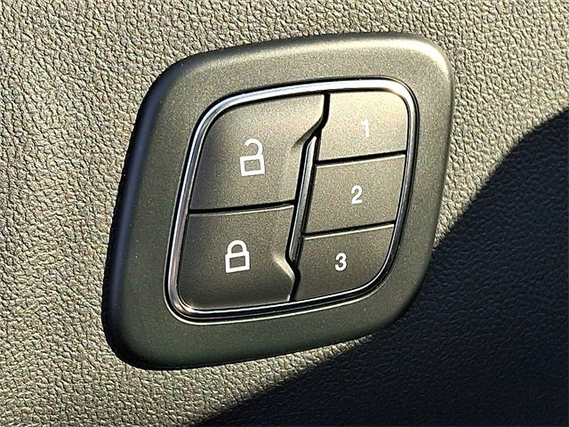 2025 Ford Escape Hybrid ST-Line Select