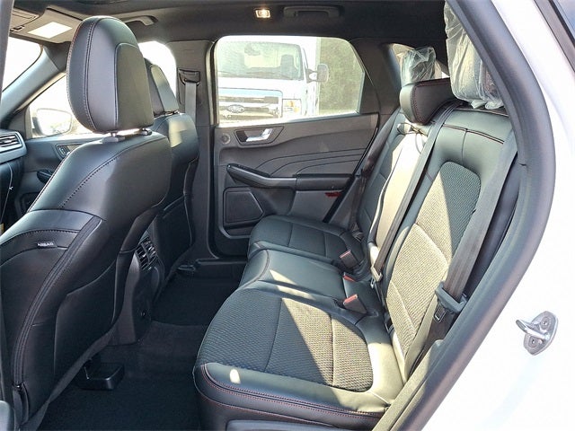 2025 Ford Escape Hybrid ST-Line Select