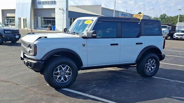 2023 Ford Bronco Badlands