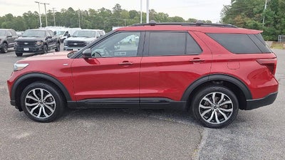 2022 Ford Explorer ST-Line