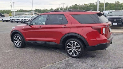 2022 Ford Explorer ST-Line