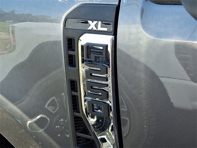 2025 Ford F-250SD XL