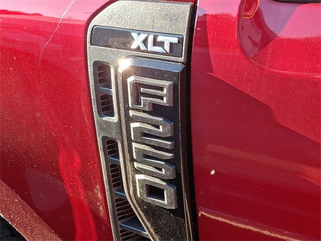 2026 Ford F-250SD XLT