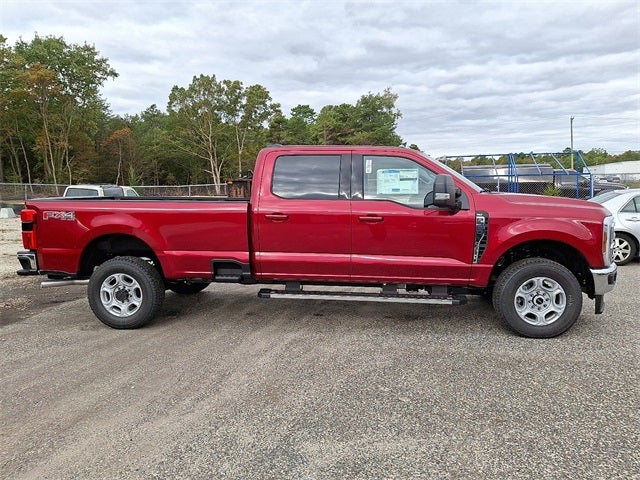 2026 Ford F-350SD XLT
