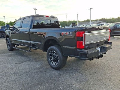 2024 Ford F-350SD Platinum