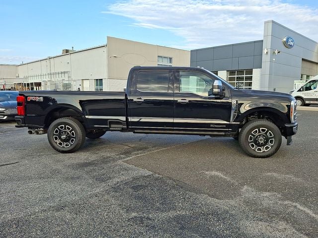 2024 Ford F-350SD Platinum