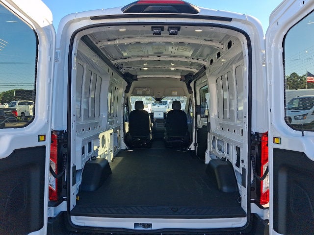 2027 Ford Transit-250 Base