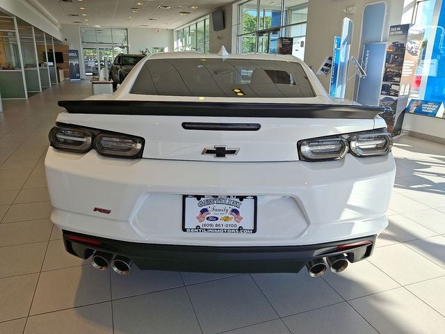 2022 Chevrolet Camaro LT1