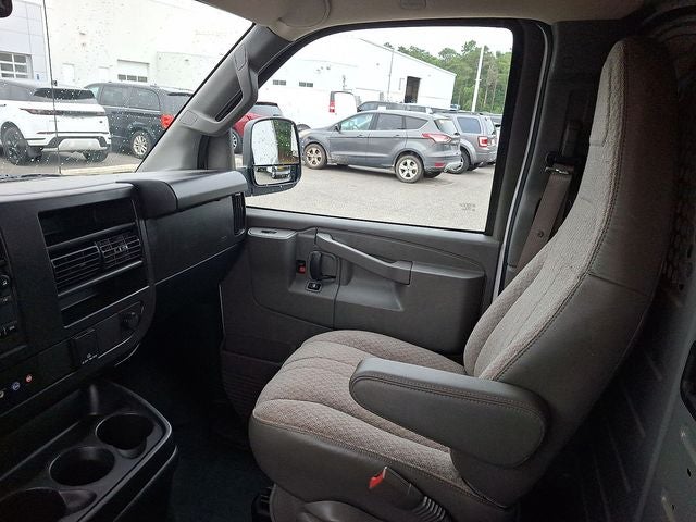 2023 Chevrolet Express 2500 Work Van Cargo
