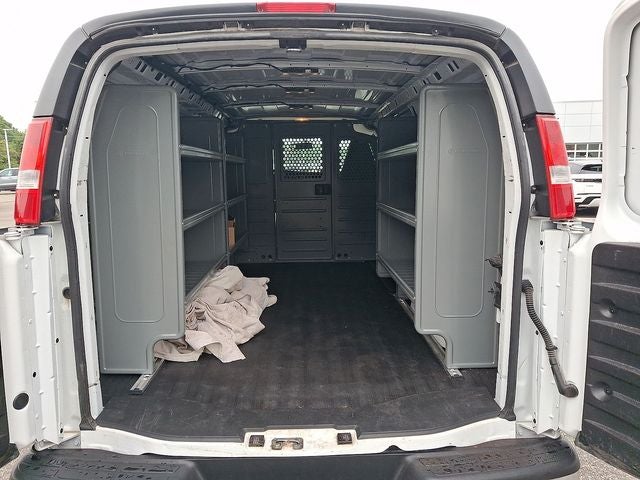 2023 Chevrolet Express 2500 Work Van Cargo