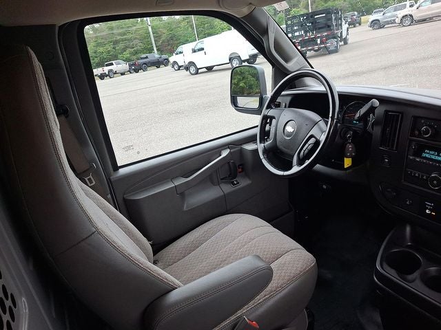 2023 Chevrolet Express 2500 Work Van Cargo