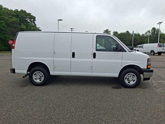 2023 Chevrolet Express 2500 Work Van Cargo
