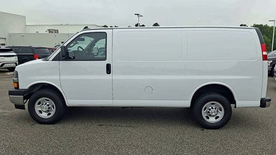 2023 Chevrolet Express 2500 Work Van Cargo