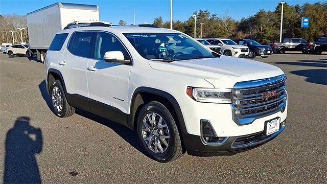 2022 GMC Acadia SLT