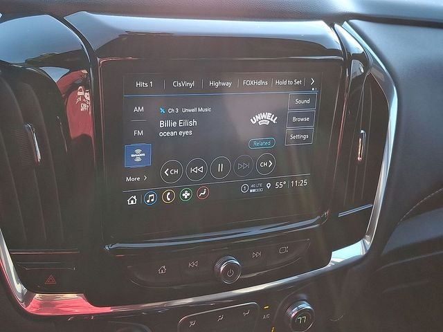 2023 Chevrolet Traverse LT Leather
