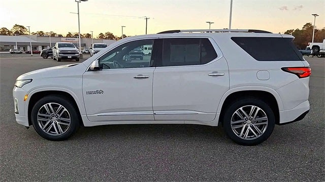 2023 Chevrolet Traverse High Country