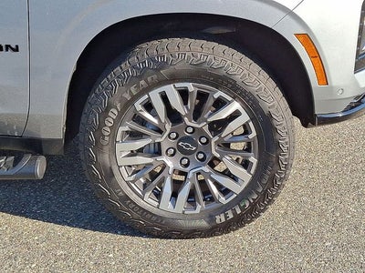 2025 Chevrolet Suburban Z71